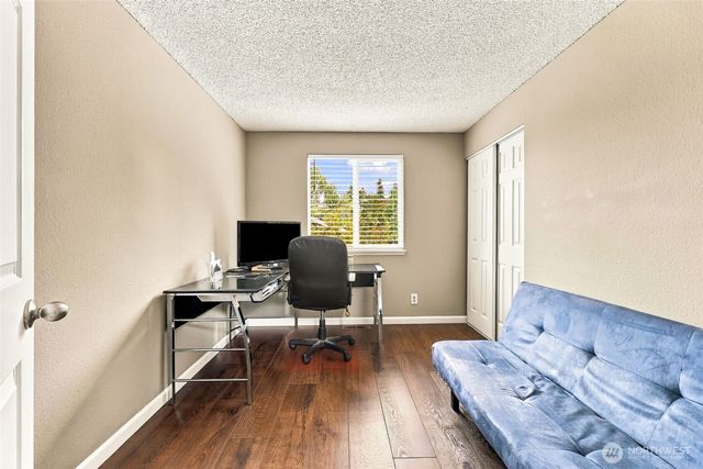 29608 3rd Avenue S, Federal Way, WA 98003