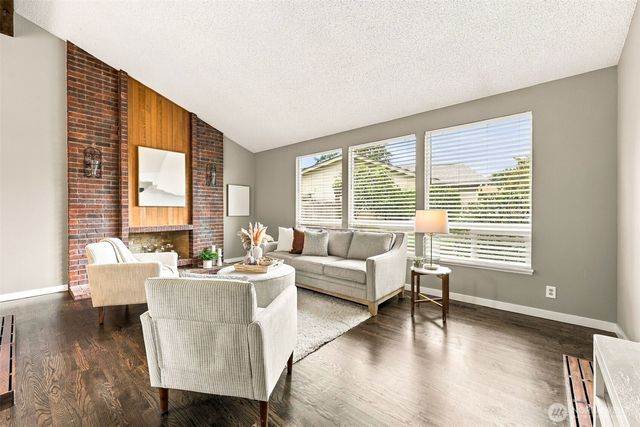 29608 3rd Avenue S, Federal Way, WA 98003