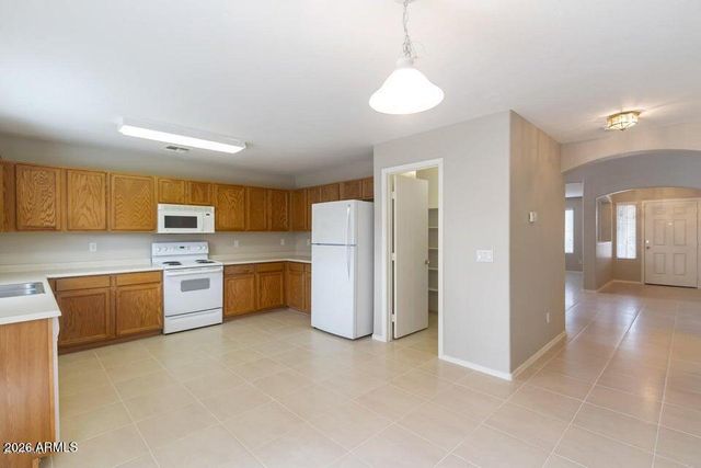 1705 E BEAUTIFUL Lane, Phoenix, AZ 85042