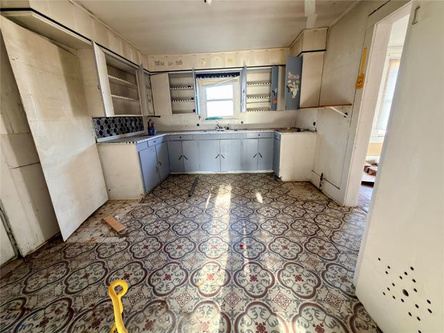 304 E 1st Avenue, Corsicana, TX 75110