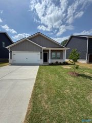 22733 Dashwood Lane, Athens, AL 35613
