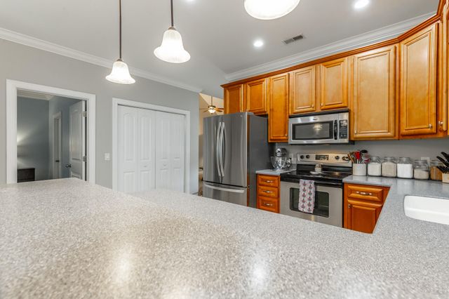 7548 Magnolia Leaf Lane, Chattanooga, TN 37421