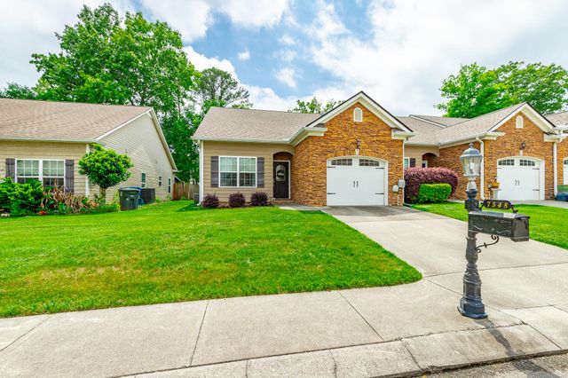 7548 Magnolia Leaf Lane, Chattanooga, TN 37421