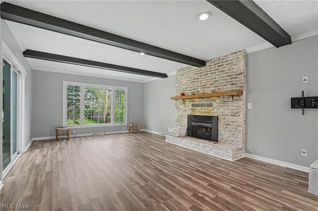 20060 Parkview Avenue, Rocky River, OH 44116