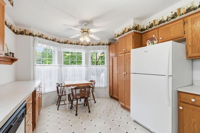 8471 Bryce Court, Inver Grove Heights, MN 55076