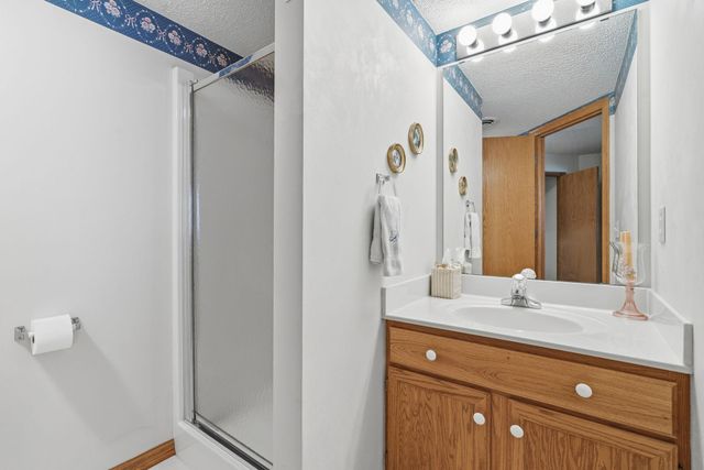 8471 Bryce Court, Inver Grove Heights, MN 55076