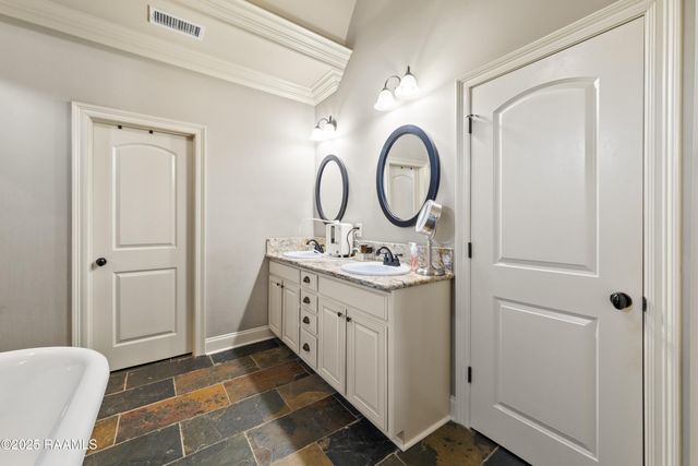 317 Cypress View Drive, Youngsville, LA 70592