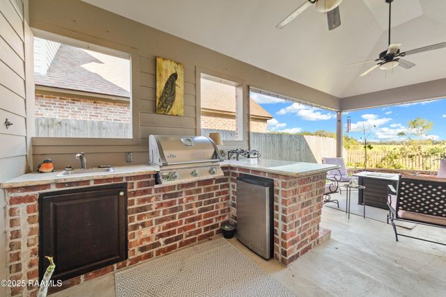 317 Cypress View Drive, Youngsville, LA 70592