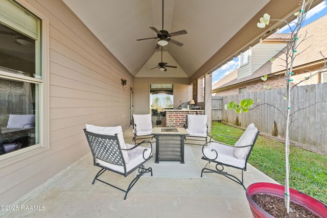 317 Cypress View Drive, Youngsville, LA 70592