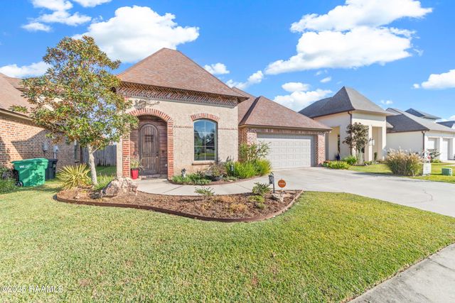 317 Cypress View Drive, Youngsville, LA 70592