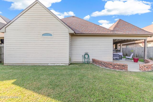 317 Cypress View Drive, Youngsville, LA 70592