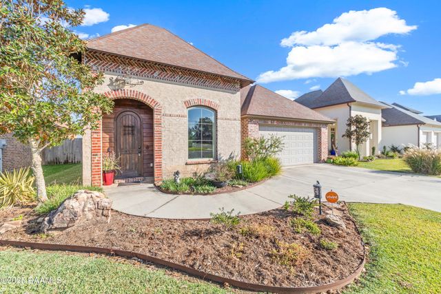 317 Cypress View Drive, Youngsville, LA 70592