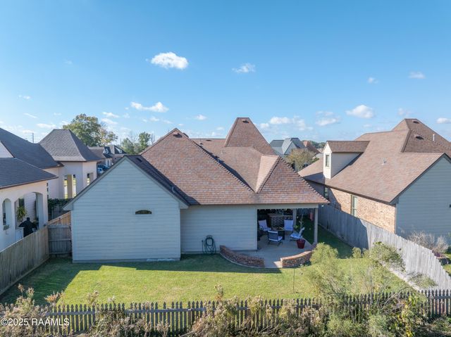 317 Cypress View Drive, Youngsville, LA 70592