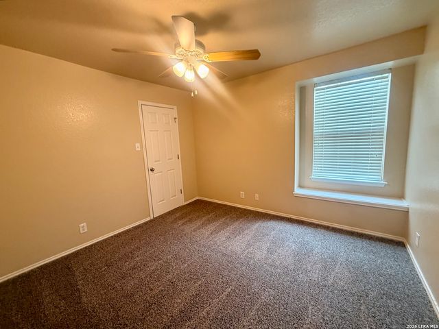 3615 DUNLAP FIELDS, Converse, TX 78109