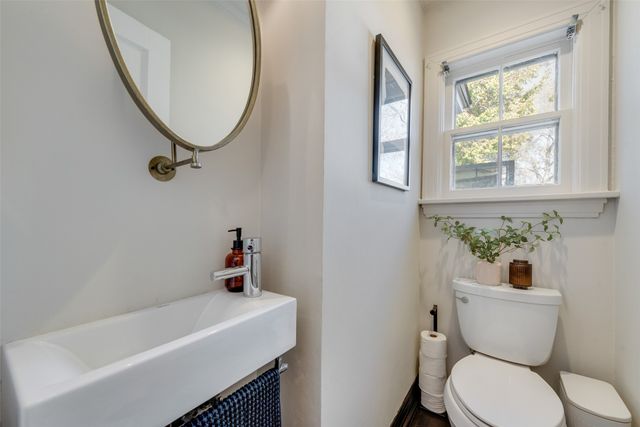 6511 Gaston Avenue, Dallas, TX 75214