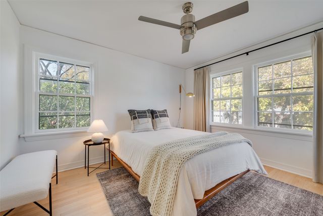 6511 Gaston Avenue, Dallas, TX 75214