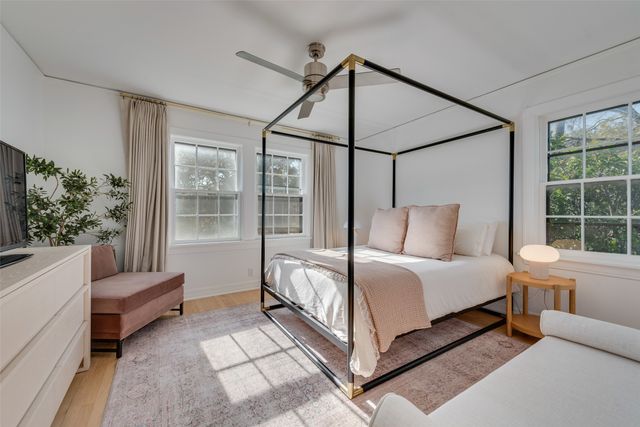 6511 Gaston Avenue, Dallas, TX 75214