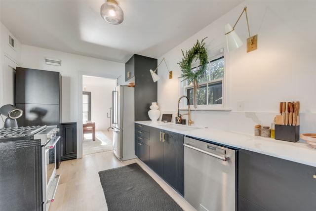 6511 Gaston Avenue, Dallas, TX 75214