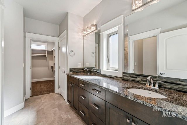 10852 W Mossywood Dr, Boise, ID 83709