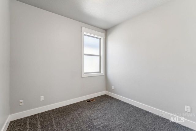 10852 W Mossywood Dr, Boise, ID 83709