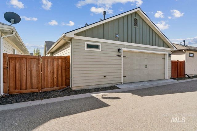 10852 W Mossywood Dr, Boise, ID 83709