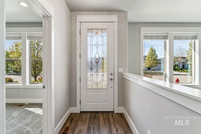 10852 W Mossywood Dr, Boise, ID 83709