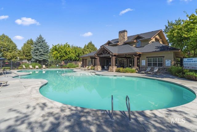 10852 W Mossywood Dr, Boise, ID 83709