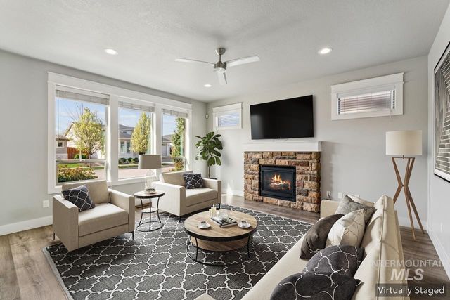 10852 W Mossywood Dr, Boise, ID 83709