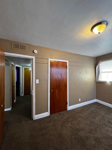 3009 Menominee Avenue, Flint, MI 48507