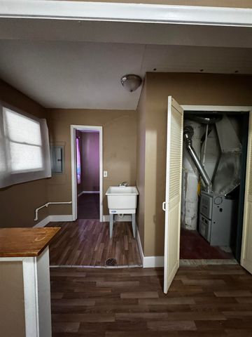 3009 Menominee Avenue, Flint, MI 48507