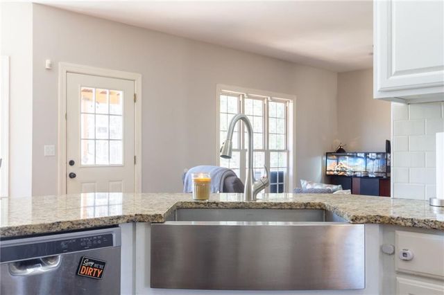 1036 Regency Park Drive, Braselton, GA 30517