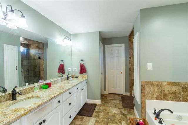 1036 Regency Park Drive, Braselton, GA 30517