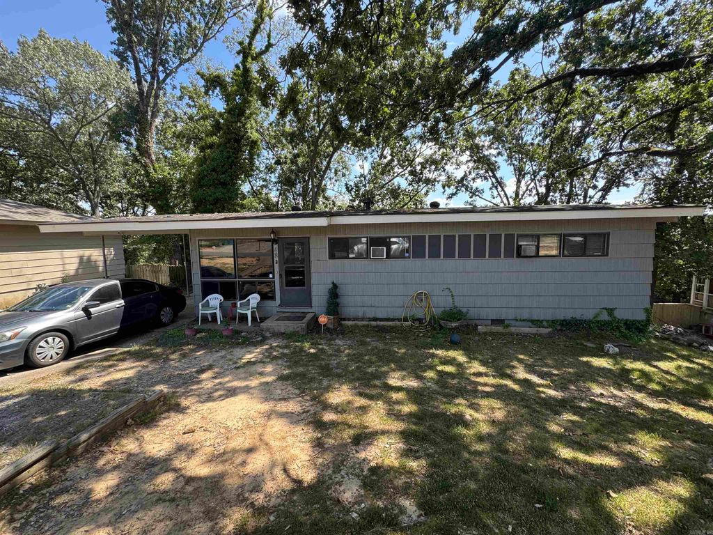 48 Westmont Circle, Little Rock, AR 72209