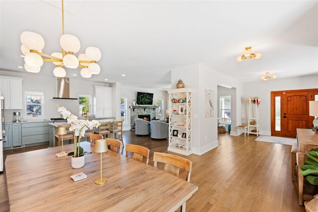 600 W Mechanic Street, New Buffalo, MI 49117