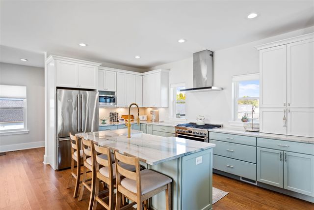 600 W Mechanic Street, New Buffalo, MI 49117