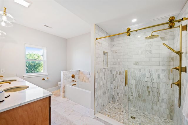 600 W Mechanic Street, New Buffalo, MI 49117