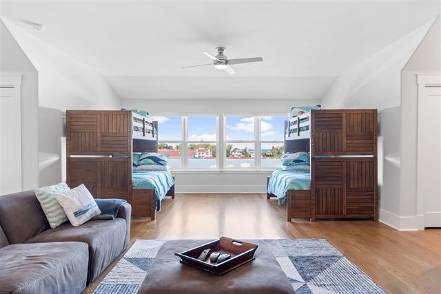 600 W Mechanic Street, New Buffalo, MI 49117