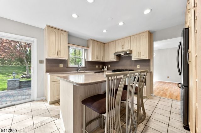 350 Parsippany Blvd, Parsippany-troy Hills Twp., NJ 07005