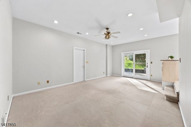 350 Parsippany Blvd, Parsippany-troy Hills Twp., NJ 07005