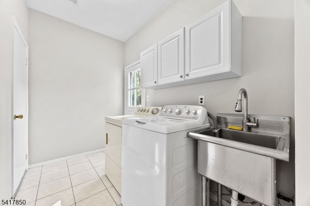 350 Parsippany Blvd, Parsippany-troy Hills Twp., NJ 07005