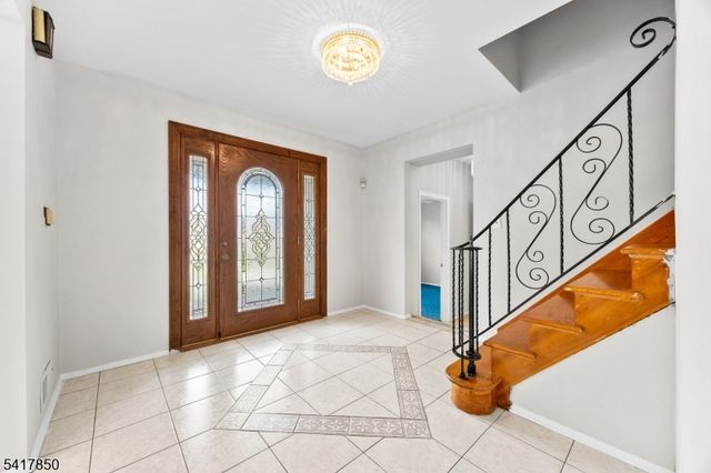 350 Parsippany Blvd, Parsippany-troy Hills Twp., NJ 07005