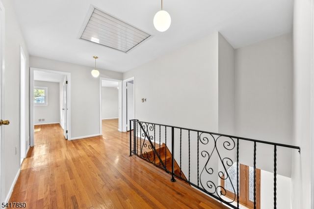 350 Parsippany Blvd, Parsippany-troy Hills Twp., NJ 07005