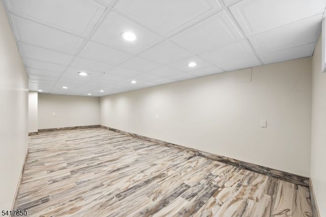 350 Parsippany Blvd, Parsippany-troy Hills Twp., NJ 07005