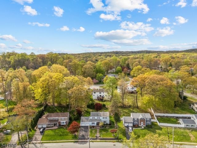 350 Parsippany Blvd, Parsippany-troy Hills Twp., NJ 07005