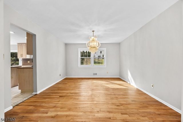 350 Parsippany Blvd, Parsippany-troy Hills Twp., NJ 07005