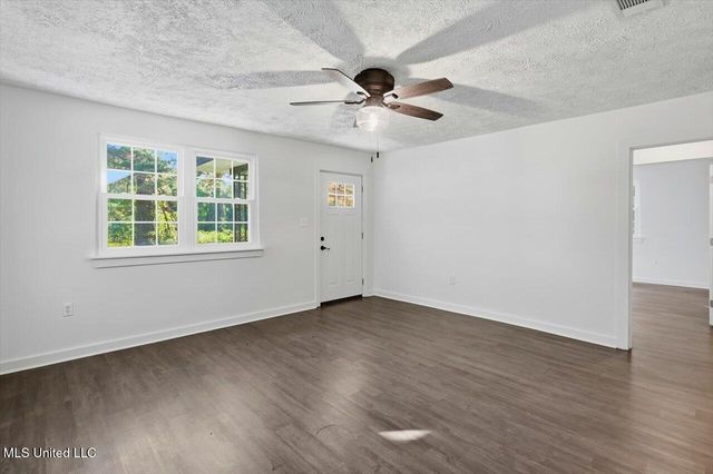 729 N Church Street, Florence, MS 39073