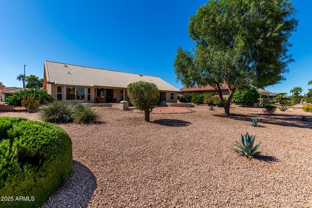 14610 W TRADING POST Drive, Sun City West, AZ 85375