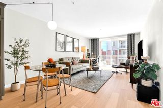 3740 Santa Rosalia Drive 302, Los Angeles, CA 90008