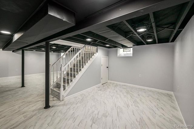 2856 Academy Street, Dearborn, MI 48124