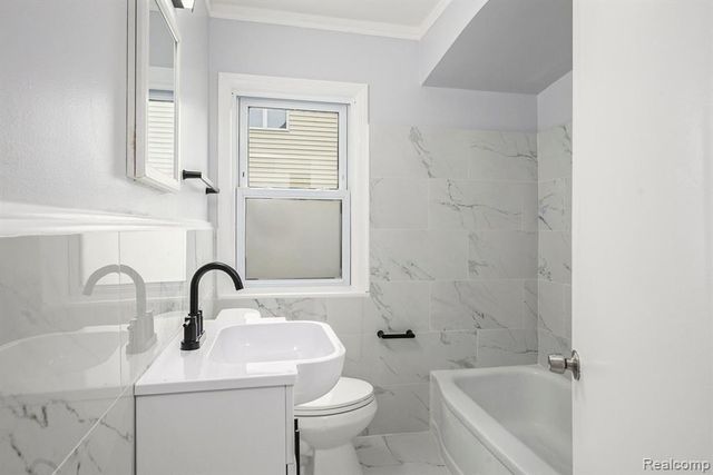 2856 Academy Street, Dearborn, MI 48124